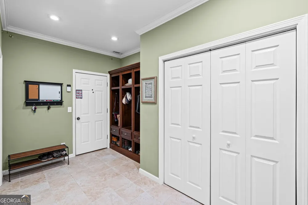 10565 Cauley Creek DR Johns Creek, GA 30097