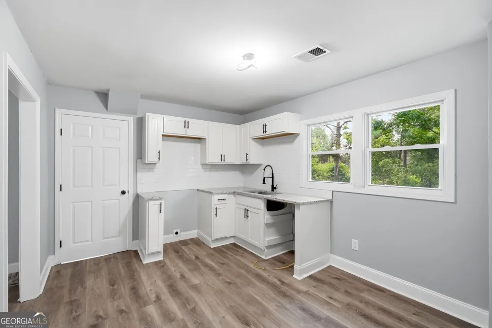 6140 Nichols DR Union City, GA 30291