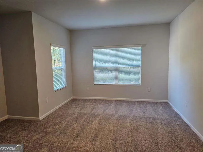 194 Green Love LN Grayson, GA 30017