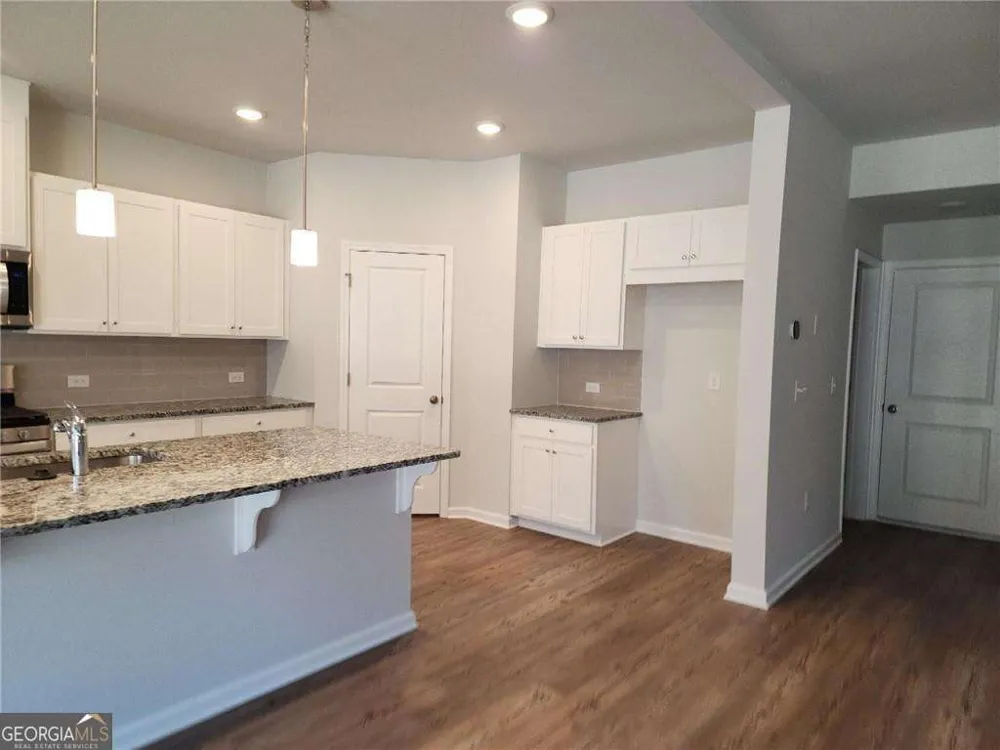194 Green Love LN Grayson, GA 30017