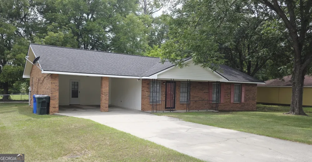 1308 Jeffrey DR Dublin, GA 31021
