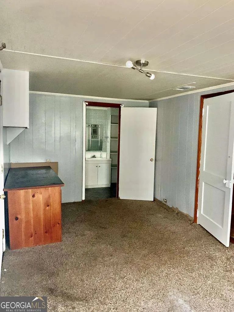 606 W 7Th ST Alma, GA 31510