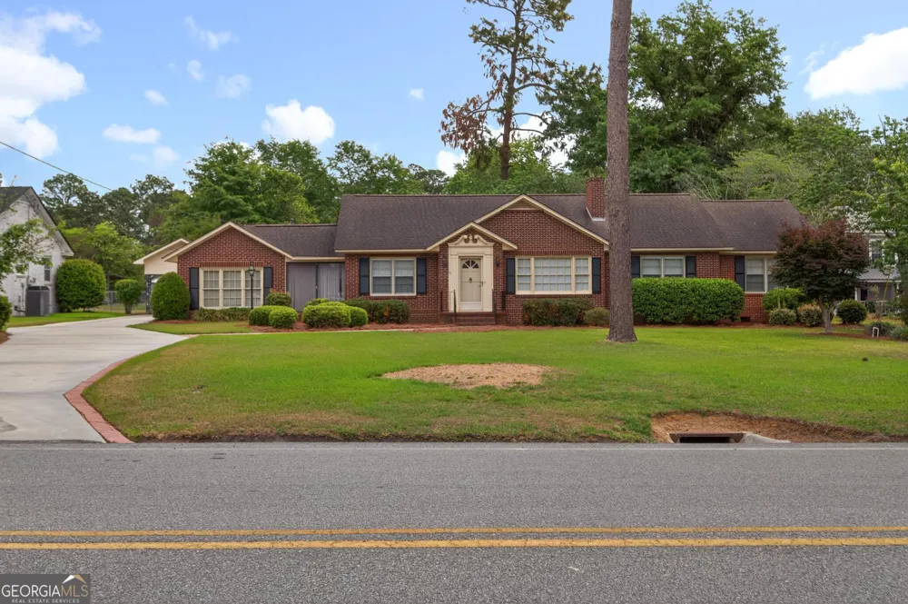 447 S College ST Metter, GA 30439