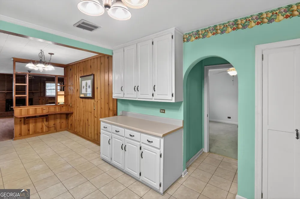 447 S College ST Metter, GA 30439