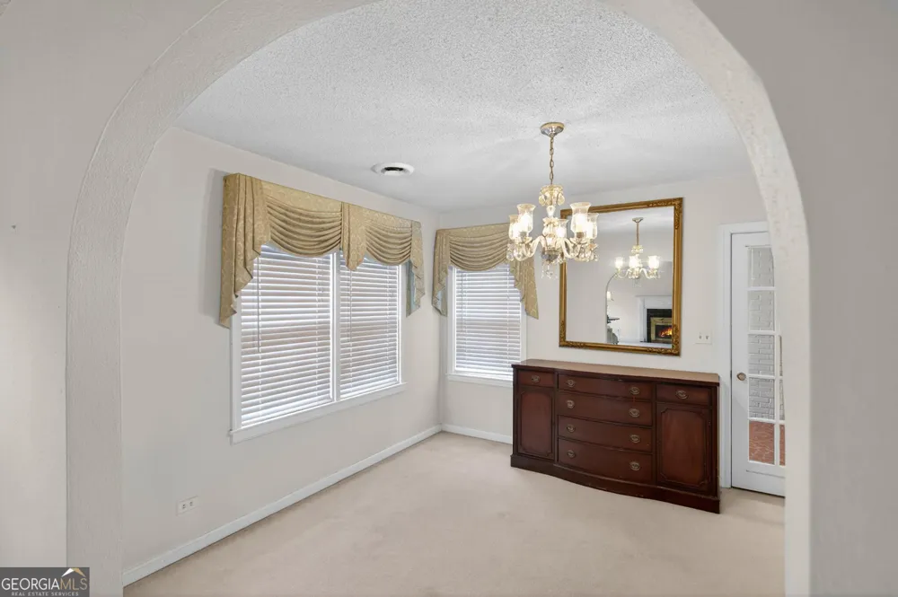 447 S College ST Metter, GA 30439