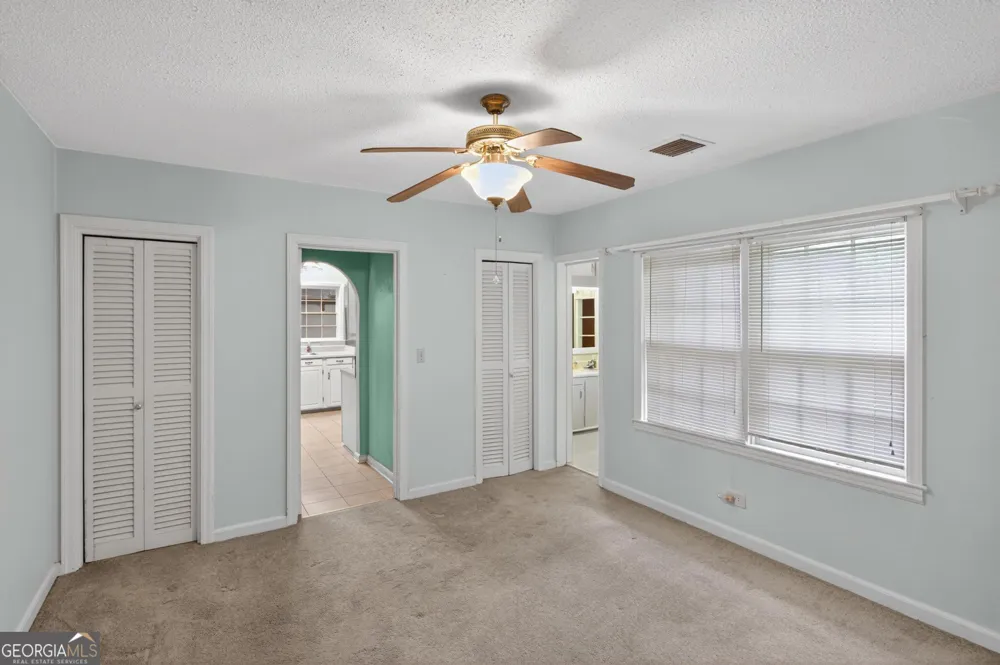 447 S College ST Metter, GA 30439