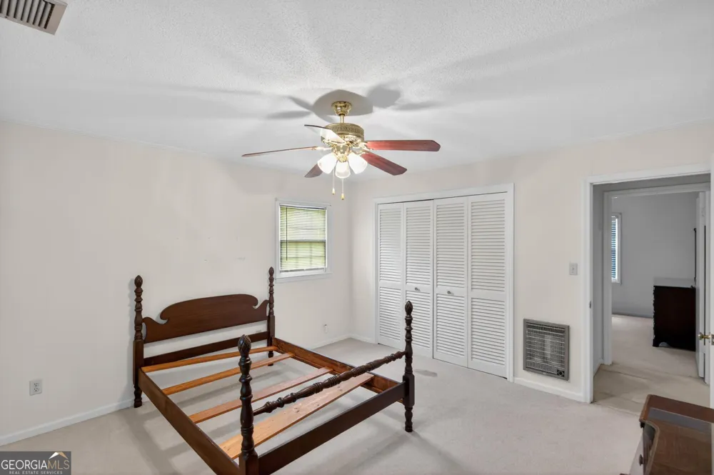 447 S College ST Metter, GA 30439