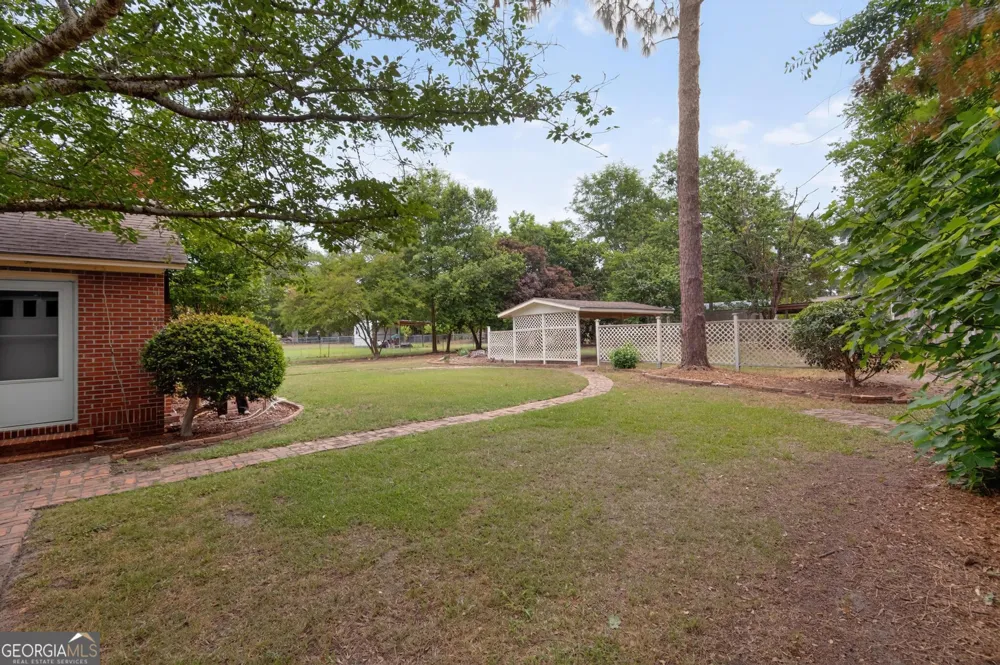 447 S College ST Metter, GA 30439