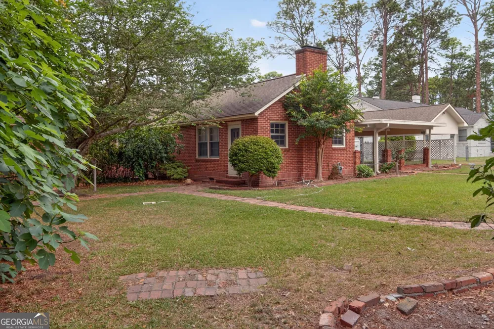 447 S College ST Metter, GA 30439