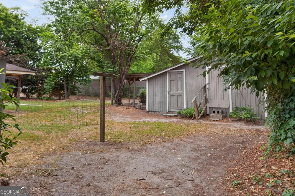 447 S College ST Metter, GA 30439