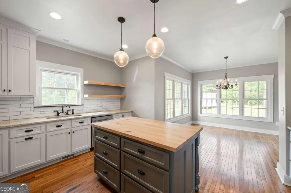 2185 Clotfelter RD Bogart, GA 30622