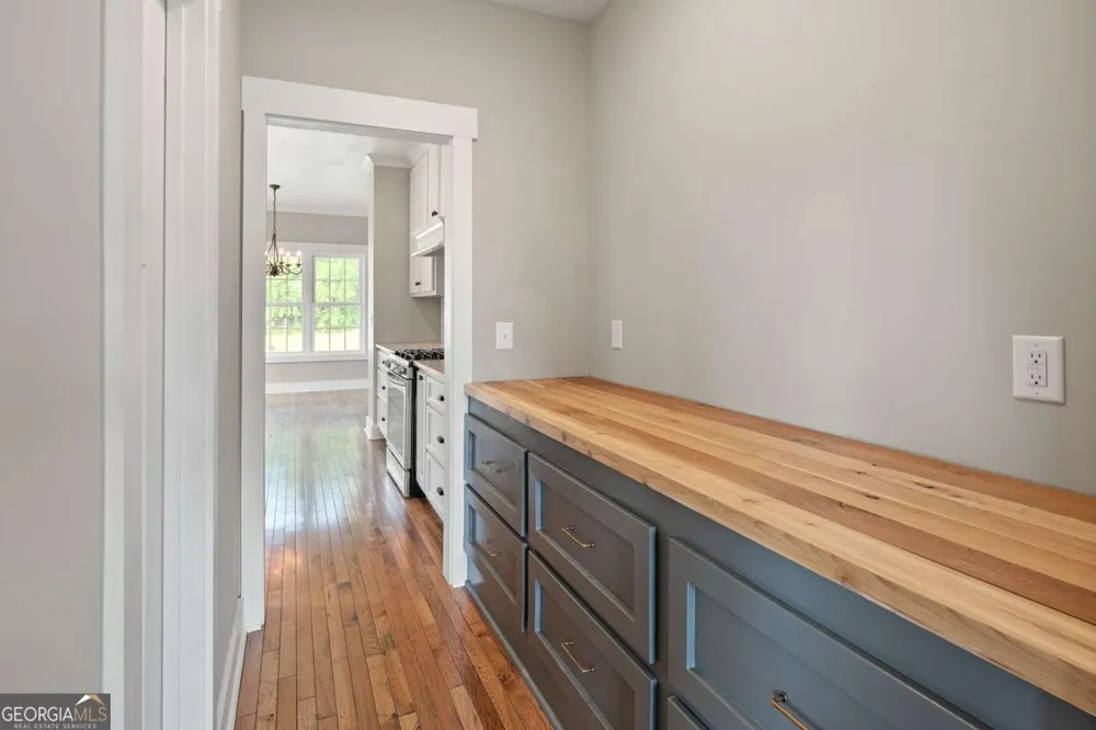 2185 Clotfelter RD Bogart, GA 30622