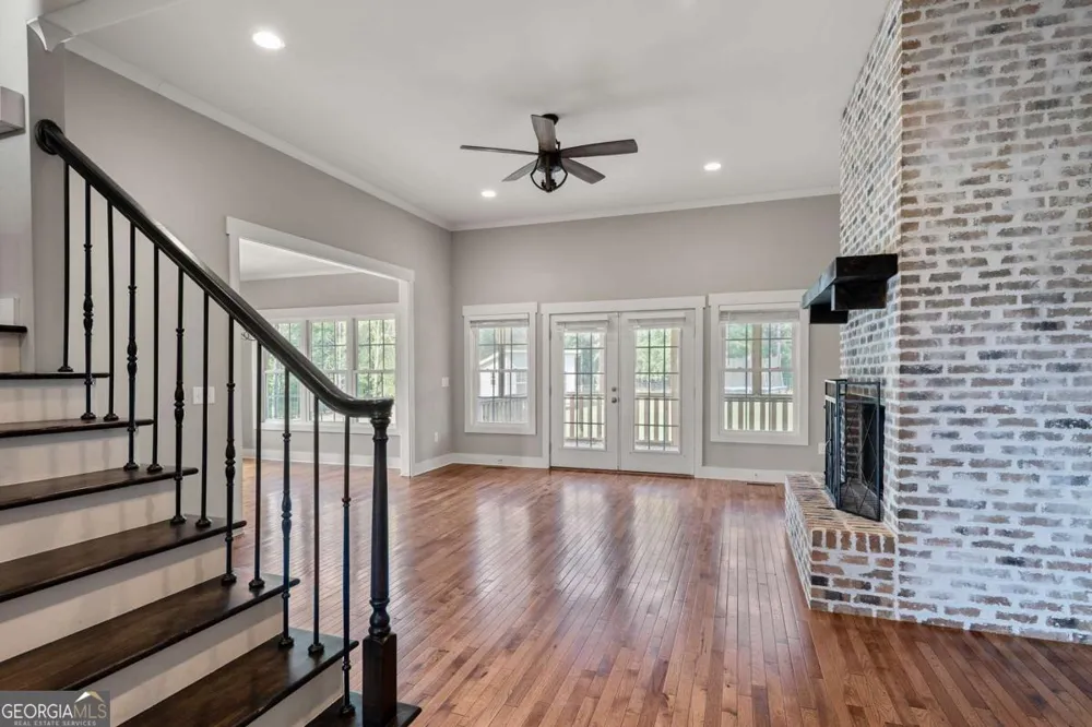 2185 Clotfelter RD Bogart, GA 30622