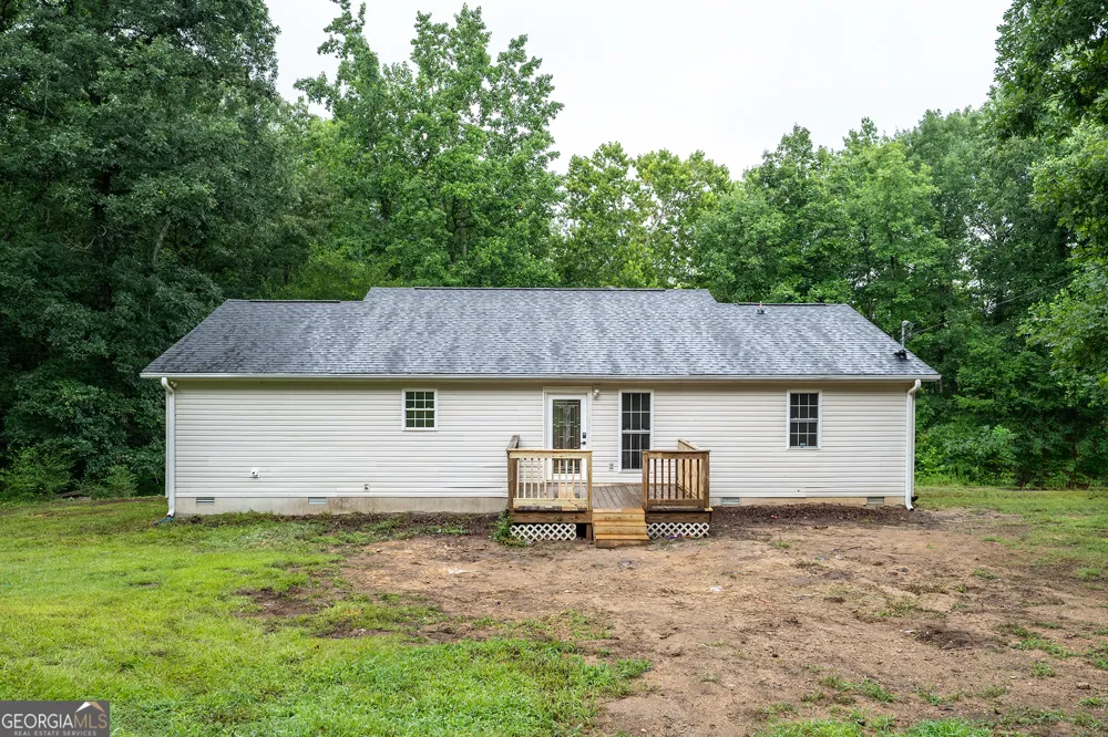 70 Katie LN Carlton, GA 30627