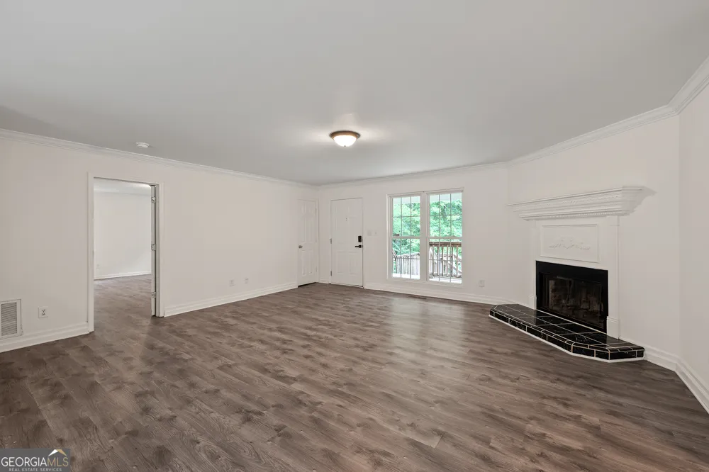 70 Katie LN Carlton, GA 30627