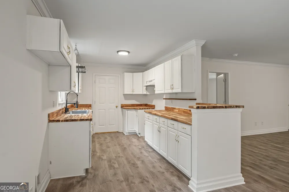 70 Katie LN Carlton, GA 30627
