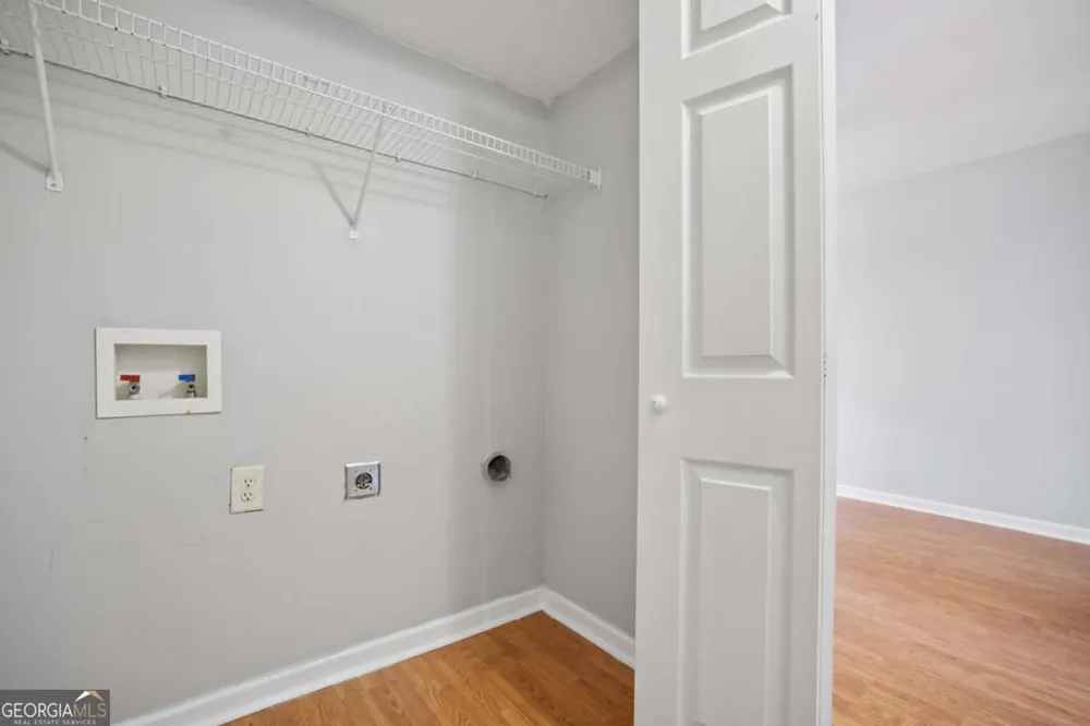 1206 Brighton Point Sandy Springs, GA 30328