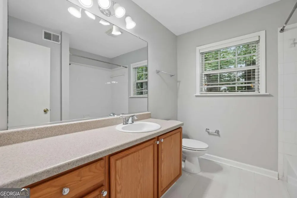1206 Brighton Point Sandy Springs, GA 30328