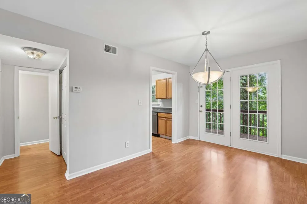 1206 Brighton Point Sandy Springs, GA 30328