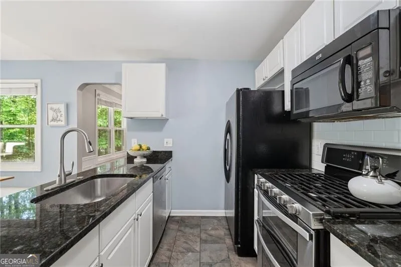 304 Rose Creek WAY Woodstock, GA 30189