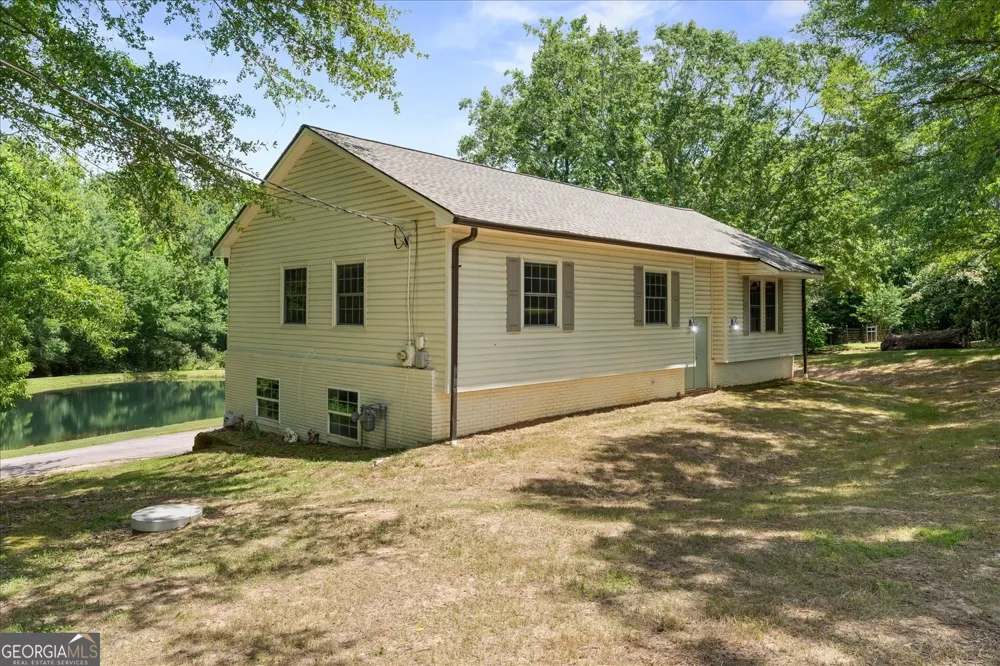 177 Norton CIR Carrollton, GA 30117