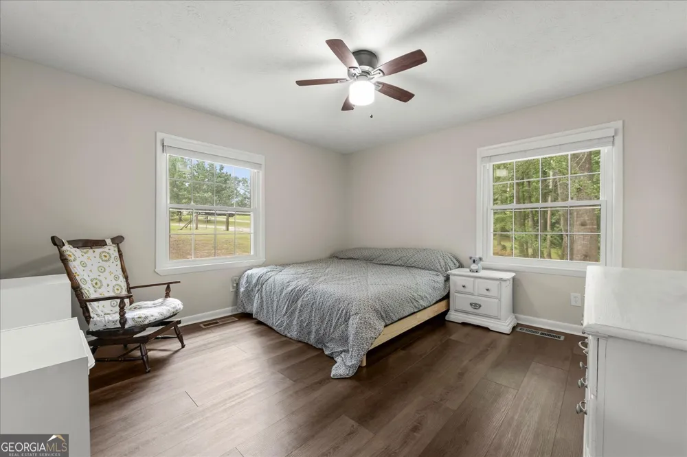 177 Norton CIR Carrollton, GA 30117