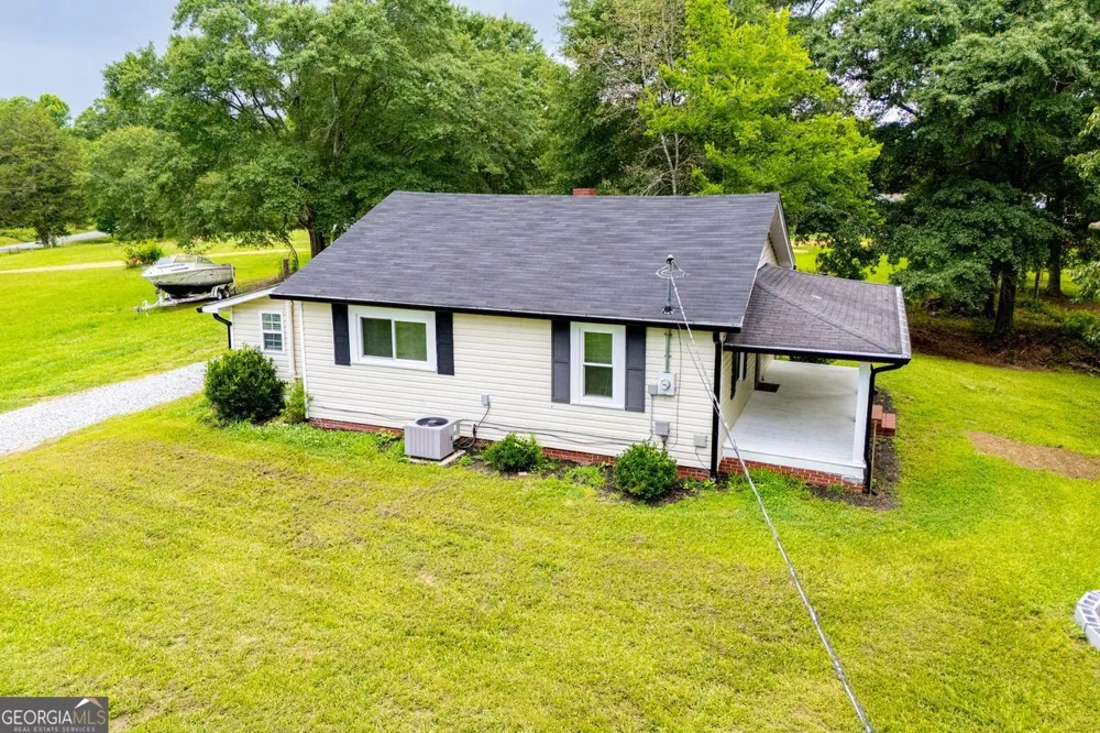 255 Mildred DR Cedartown, GA 30125