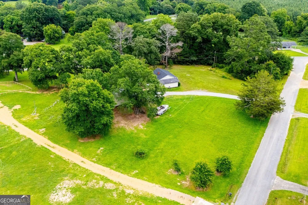 255 Mildred DR Cedartown, GA 30125