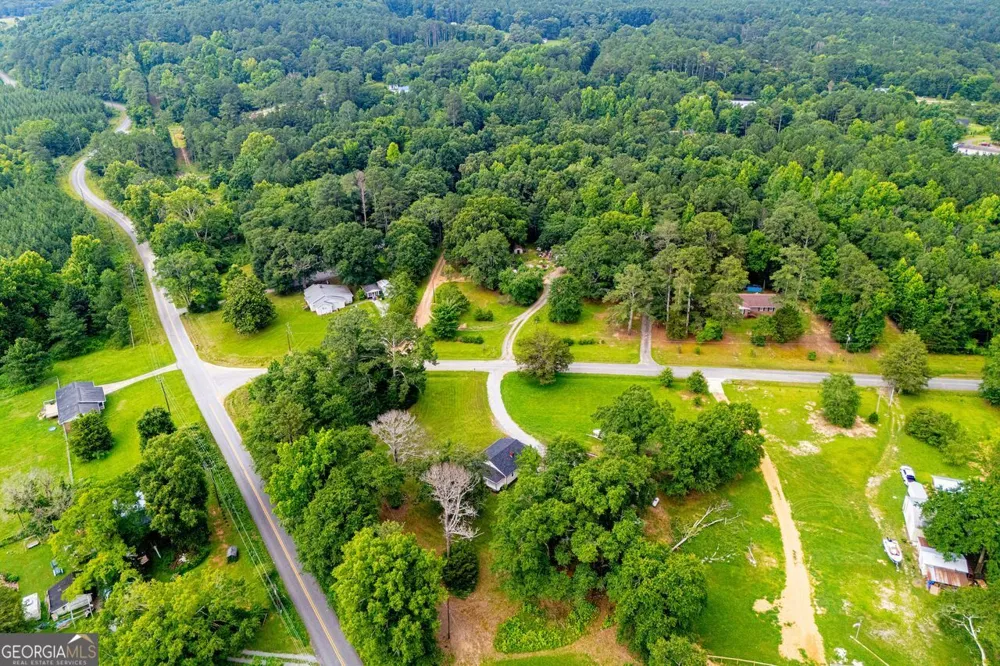 255 Mildred DR Cedartown, GA 30125