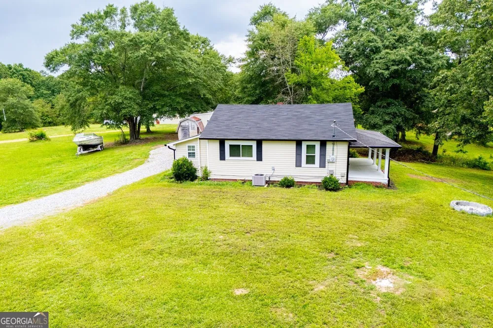 255 Mildred DR Cedartown, GA 30125