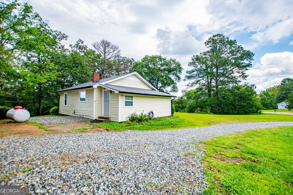 255 Mildred DR Cedartown, GA 30125