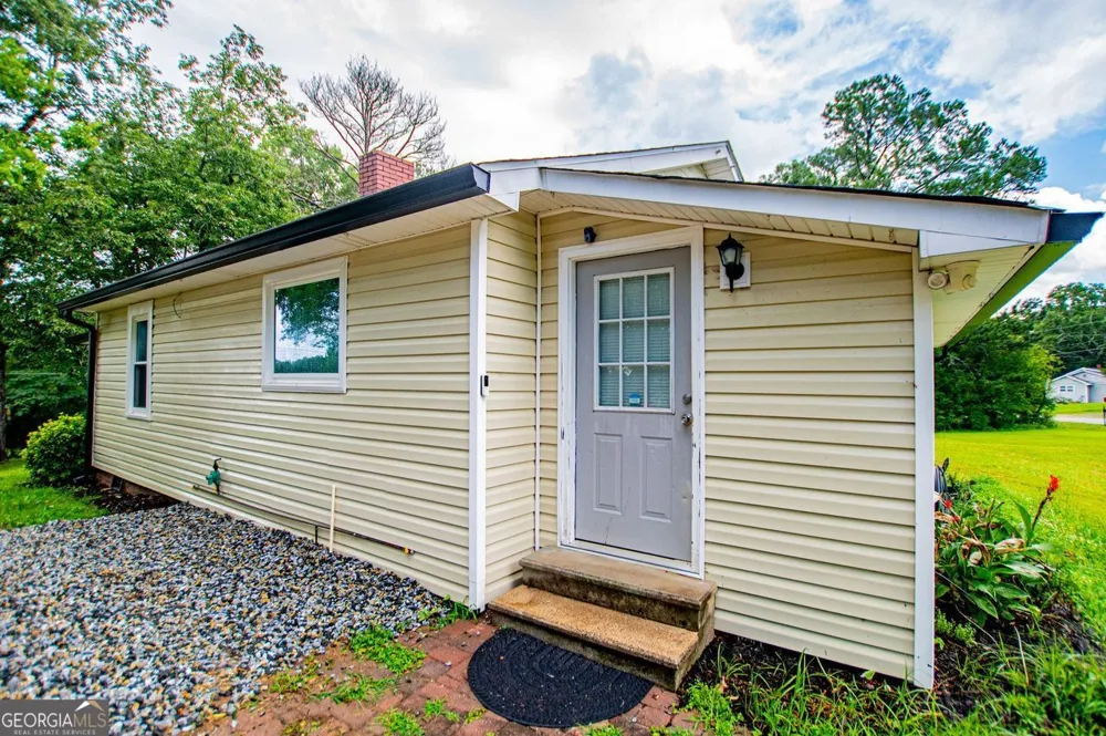 255 Mildred DR Cedartown, GA 30125