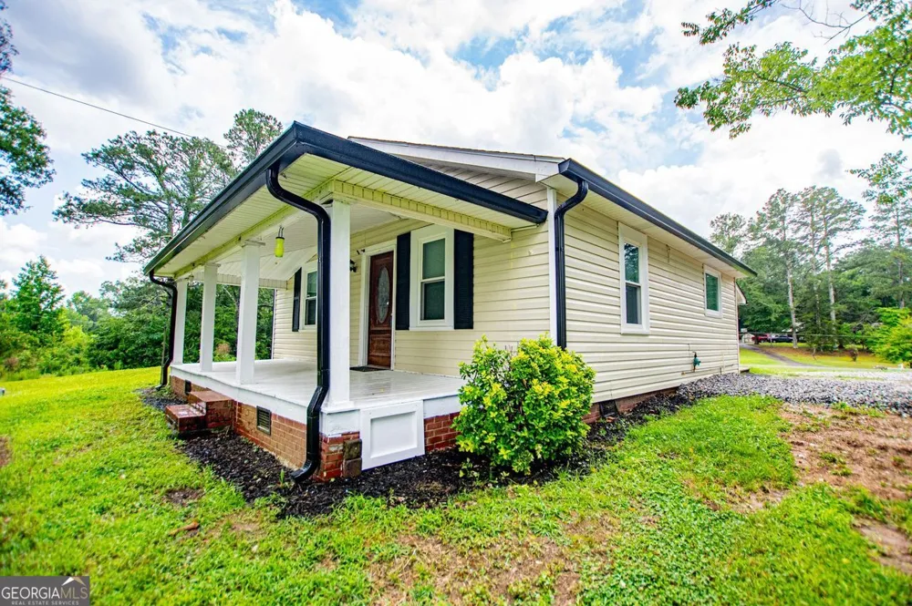 255 Mildred DR Cedartown, GA 30125