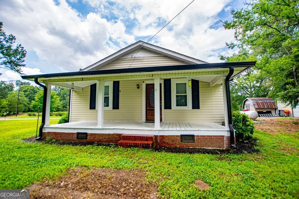 255 Mildred DR Cedartown, GA 30125