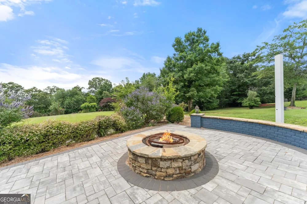 1857 Hardman RD Clarkesville, GA 30523