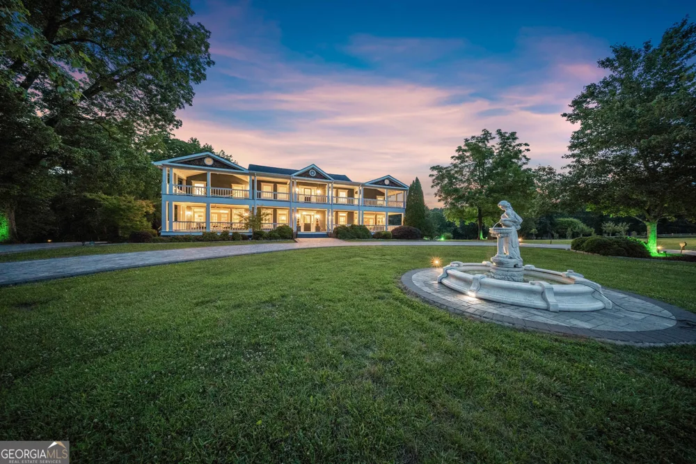 1857 Hardman RD Clarkesville, GA 30523