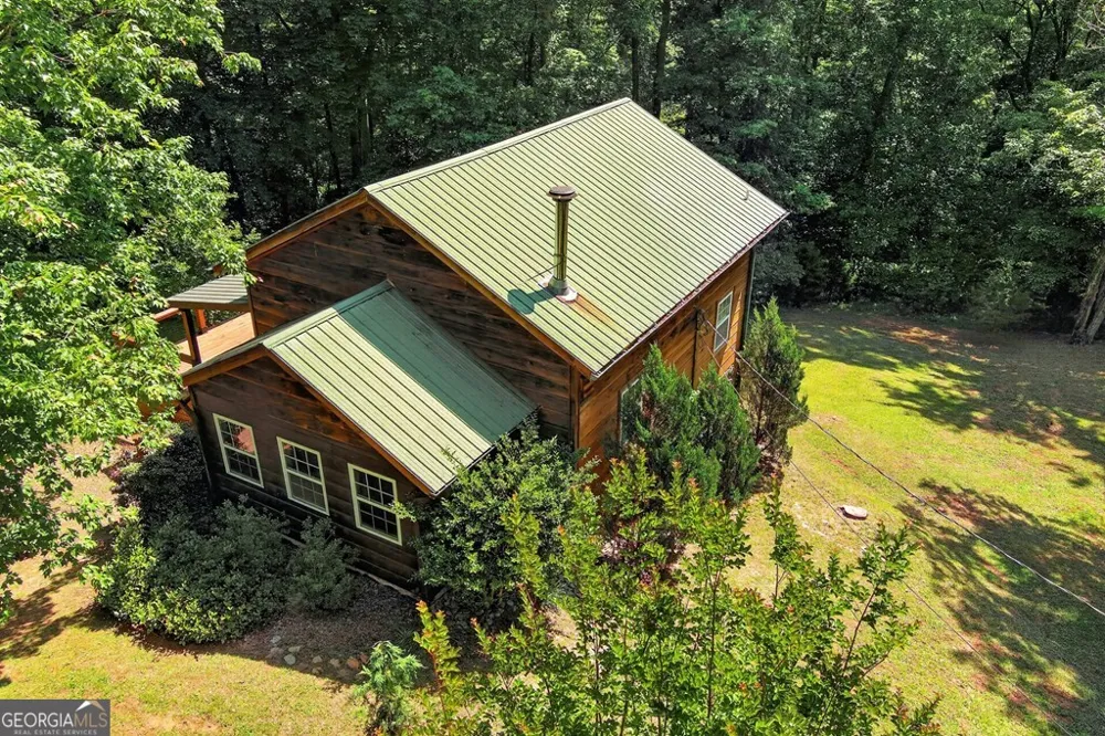 665 Shady LN Mineral Bluff, GA 30559