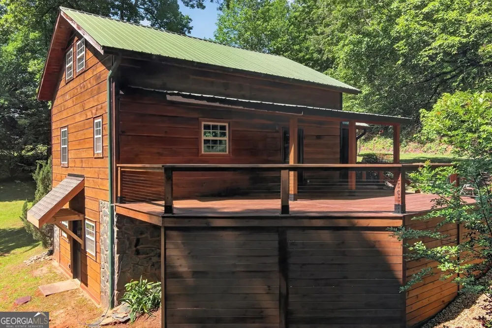 665 Shady LN Mineral Bluff, GA 30559