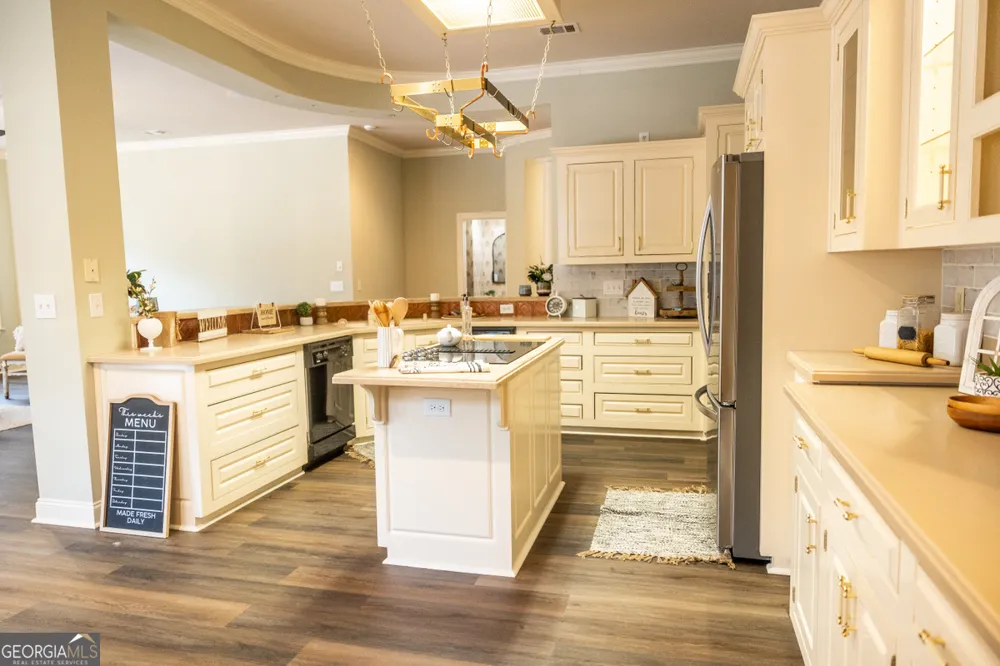 115 Orchard LN Centerville, GA 31028
