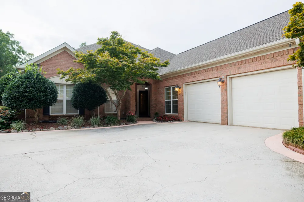 115 Orchard LN Centerville, GA 31028