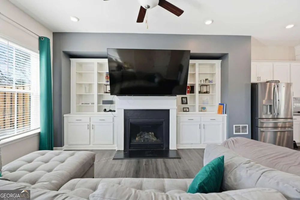 3317 Park Pointe CIR Scottdale, GA 30079