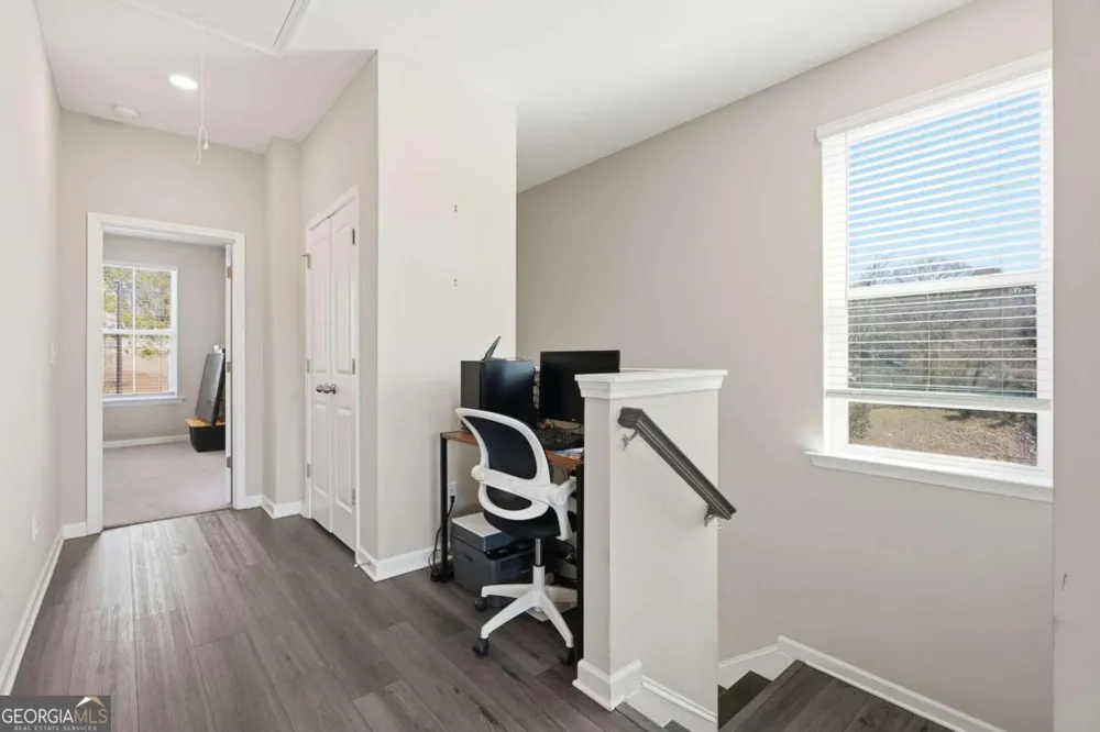 3317 Park Pointe CIR Scottdale, GA 30079