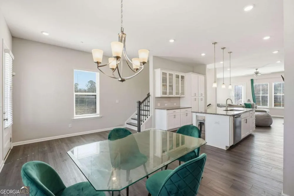 3317 Park Pointe CIR Scottdale, GA 30079