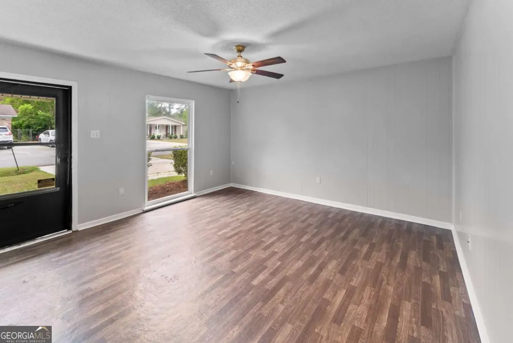 320 W Whatley ST Pooler, GA 31322