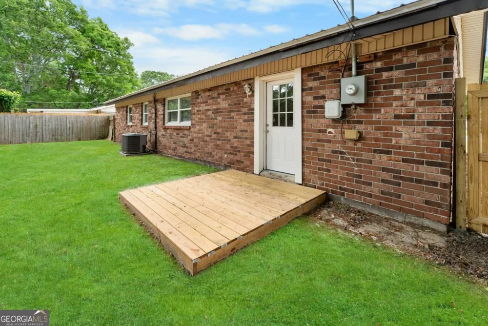 320 W Whatley ST Pooler, GA 31322