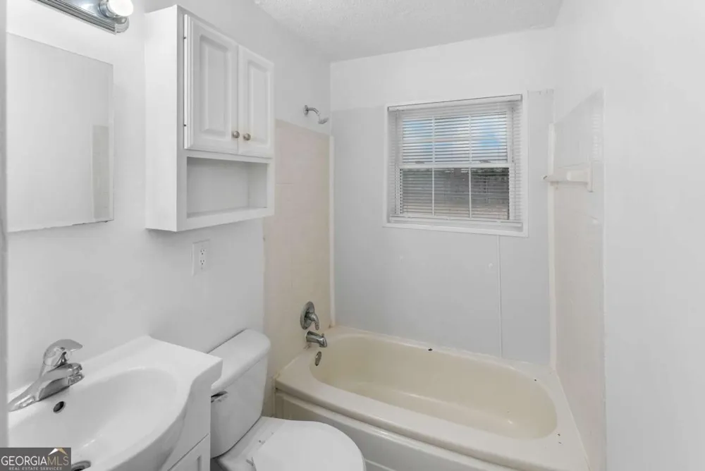 322 W Whatley ST Pooler, GA 31322