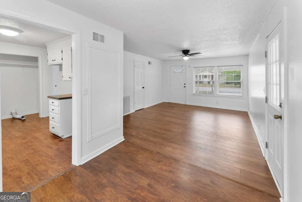 322 W Whatley ST Pooler, GA 31322