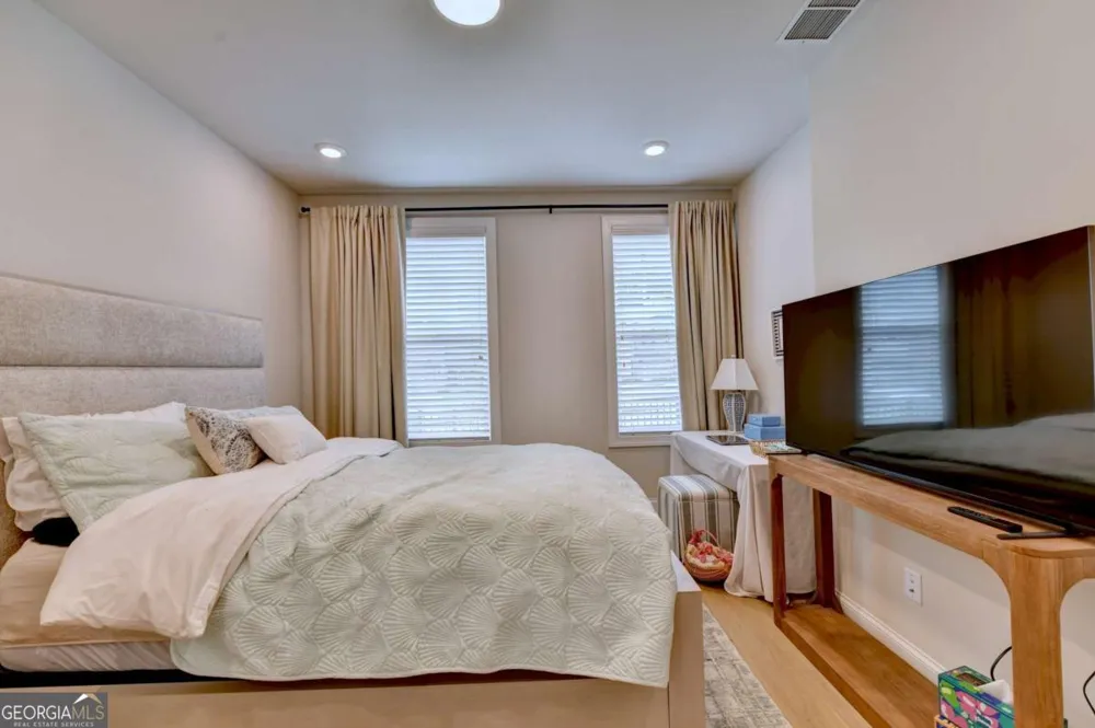 175 Wards Crossing WAY Alpharetta, GA 30022