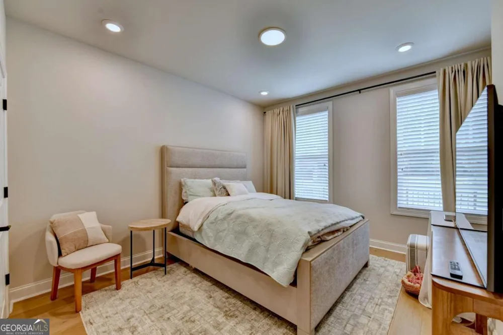 175 Wards Crossing WAY Alpharetta, GA 30022