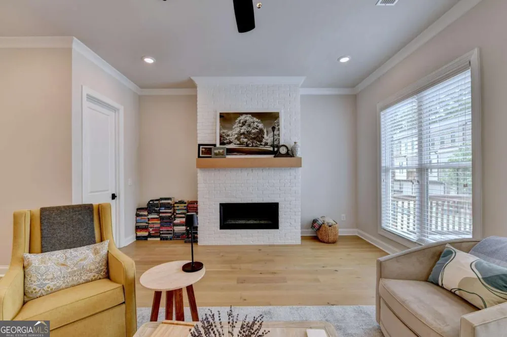 175 Wards Crossing WAY Alpharetta, GA 30022